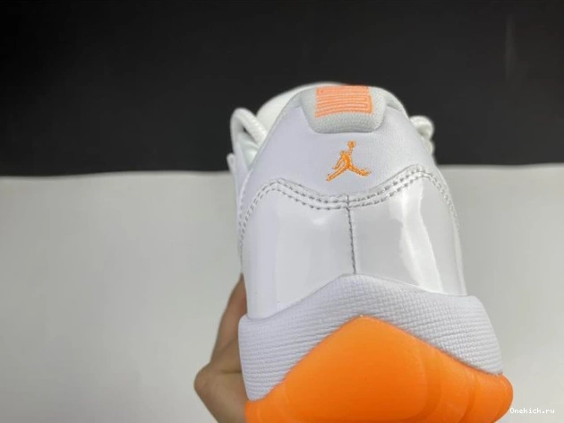 One Kick AH7860-139 JORDAN RETRO 11 LOW CITRUS AIR BRIGHT 0709